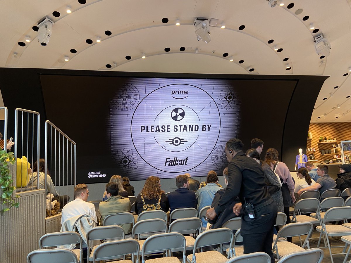 Shereenaglean's tweet image. Got my hair done and saw #fallout early! 

Fallout was so sick!!! 

Watch it April 11th on Amazon Prime you will not be sorry! 

#AD/experience