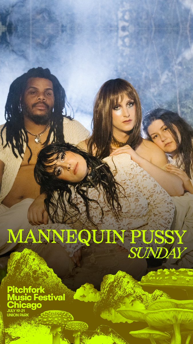 Fun in the Sun at #P4kFest with @mannequinpussy + @whereisMUNA 🏄‍♀️🏄‍♀️ See the rest of the lineup here: p4k.in/fg5AAgM