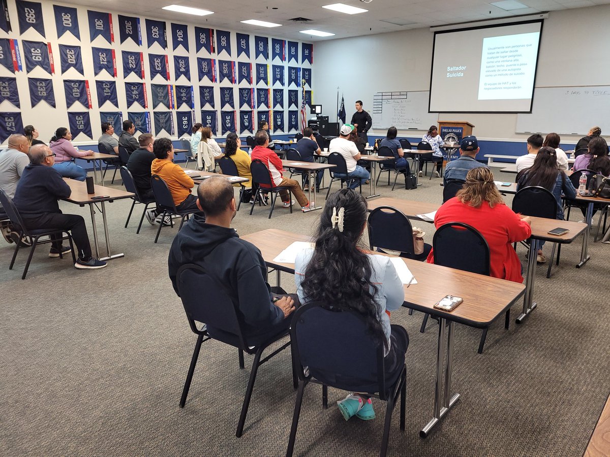 Class #3 of the Citizens Police Academy this morning, where SWAT and Narcotics presented on their respective specialized units. @DallasPD