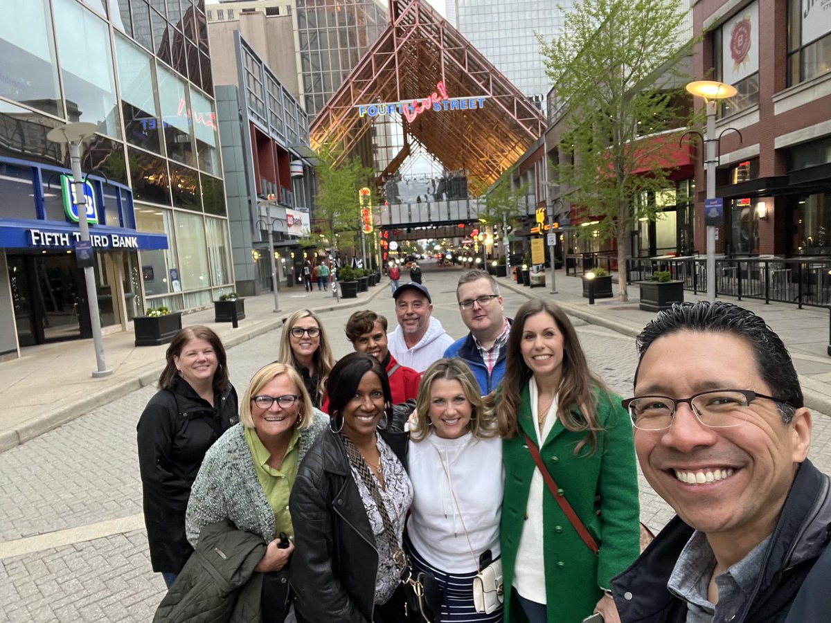 clynenamuo's tweet photo. An incredible start to this year’s AACC annual conference in Louisville! The nation’s first is here in full force 💪🏽⁦@JolietJrCollege⁩ @Comm_College⁩ #aacc2024 https://t.co/XePbJB2OAp
