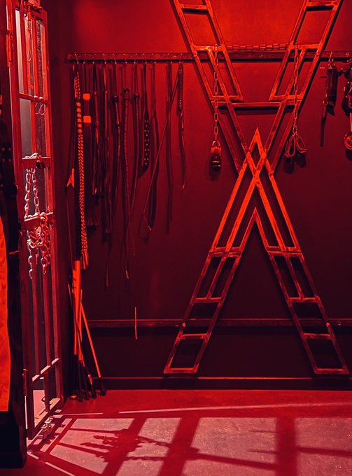Dungeon opening on April 15th &bull; Ready for filming sessions and private session.   Book now : https://t
