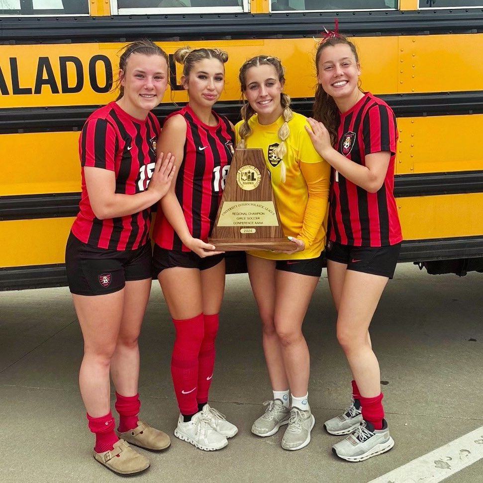 gsaforcefc's tweet photo. Congratulations to Salado HS Lady Eagles and our Force FC girls for advancing to State Semi-Finals!!! Way to go Taylor, Skylar, Reese, & Jill!!
#forceon3 #highschoolsoccer #UiL #StateSemiFinals https://t.co/MULGQ3z877