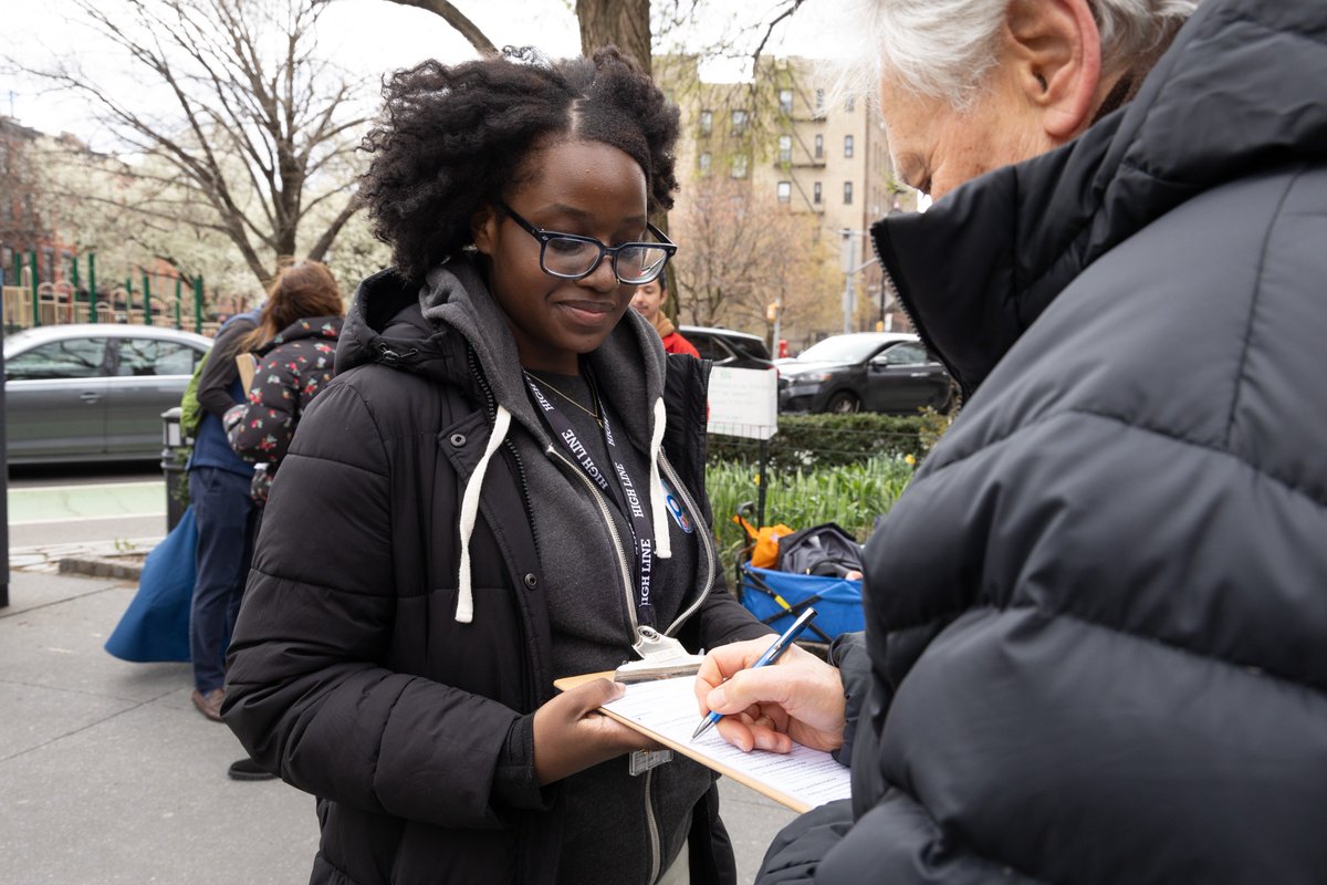 NYCCouncil's tweet photo. New Yorkers from across the city came out today to kick off #PBVoteWeek! 🗳️🎉

Vote online now through April 14th to decide which projects will be funded in your community: https://t.co/oPOoO180Sa https://t.co/bG6hCdPu3F