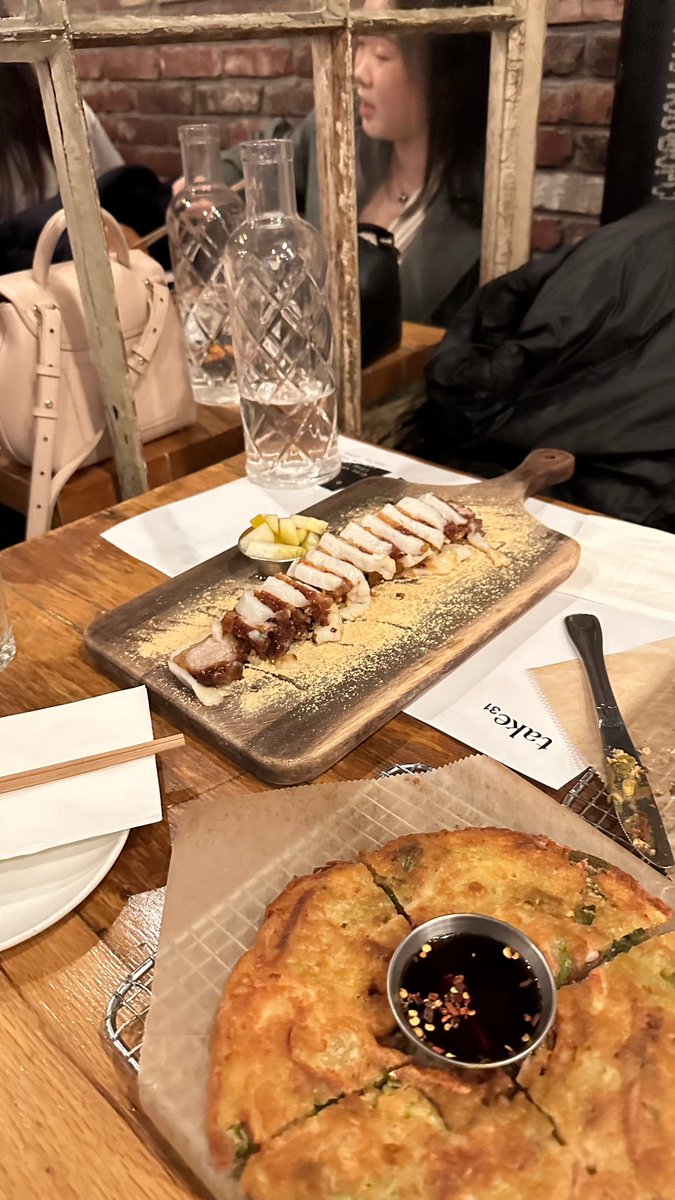 Phoeating (@phoeyu1) on Twitter photo 