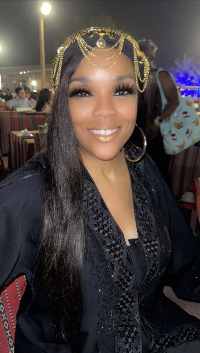 AfroZons tweet media