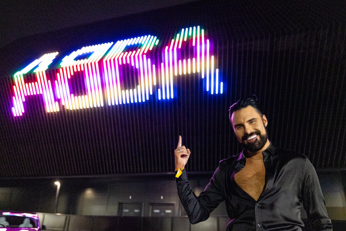 ABBA Voyage tweet media