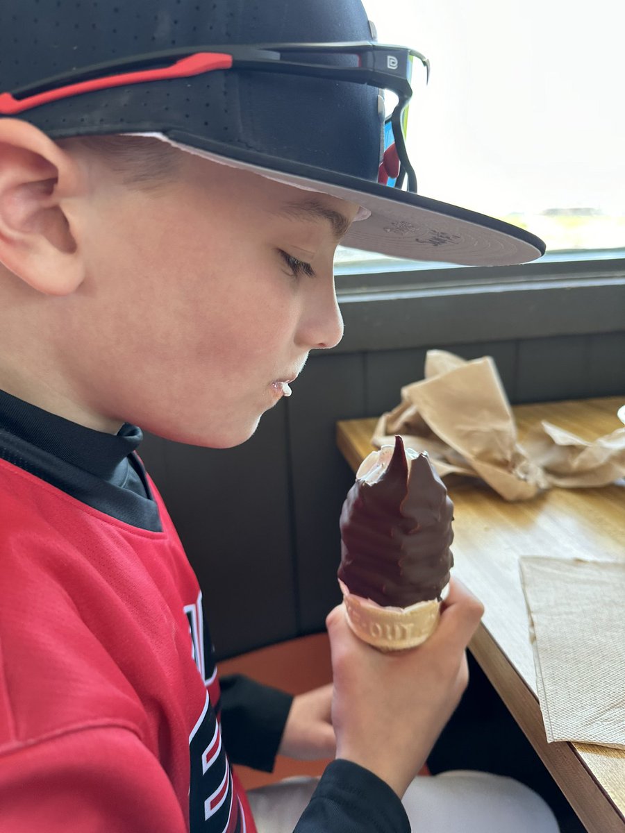 My grandson had a baseball tournament this morning. After the second game we stopped at a great local taco place that just happens to have ice cream. So a chocolate dip cone after tacos.