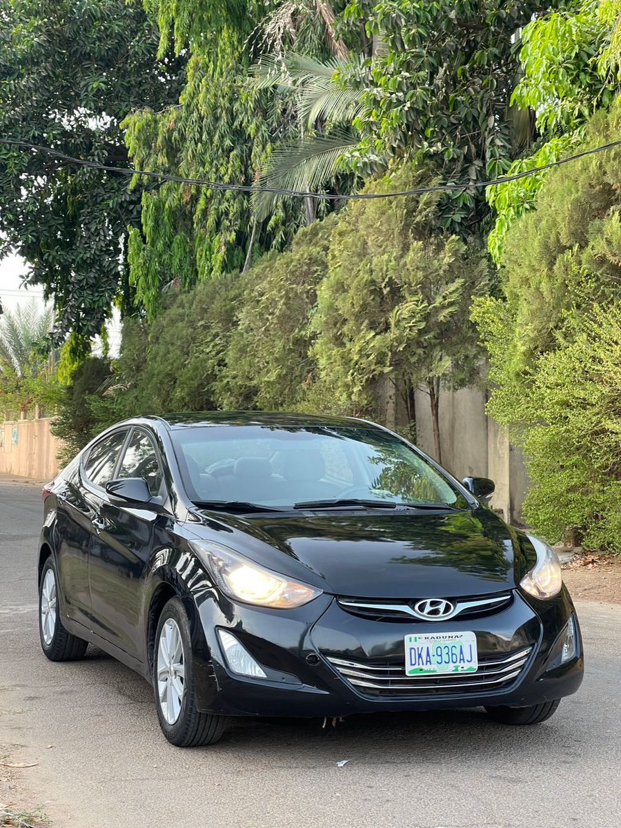 muauna's tweet photo. NEATLY USED🔥 HYUNDAI ELANTRA 2014 KEYLESS// LOW MILEGAE// UNTAMPERED ENGINE AND GEAR✅ 📍KADUNA 💰6.4m #hellrufai #bosuntijjani https://t.co/YUXl0pC44C
