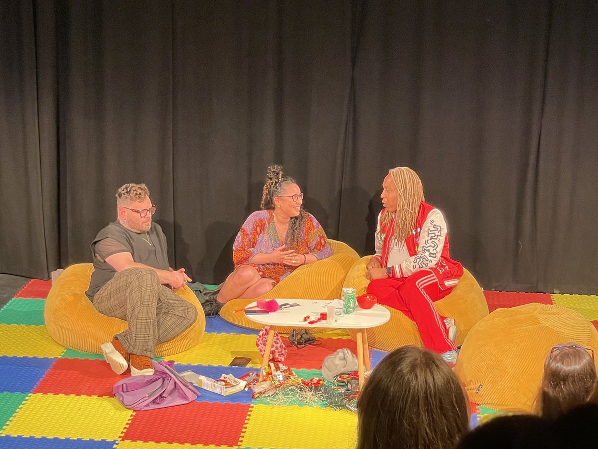 Samantha Rushton (@samrushton123) on Twitter photo Wonderful evening at <a href="/derbytheatre/">Derby Theatre</a> studio with <a href="/MrStuartJAllen/">Stuart Allen</a>
3 great script in hand rapid response pieces followed by the brilliant new writing #ROTTEN to a FULL studio theatre!
And to top it all off a post show discussion #Midlands #regional #Theatre Wonderful evening at <a href="/derbytheatre/">Derby Theatre</a> studio with <a href="/MrStuartJAllen/">Stuart Allen</a>
3 great script in hand rapid response pieces followed by the brilliant new writing #ROTTEN to a FULL studio theatre!
And to top it all off a post show discussion #Midlands #regional #Theatre