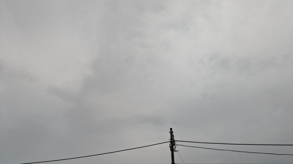 #イマソラ
おはようございます🌞
まだ小雨の降ってる朝☔
藤井風くんの「満ちてゆく」を聴きながら、コーヒー☕でも飲んで
ホッコリ😊