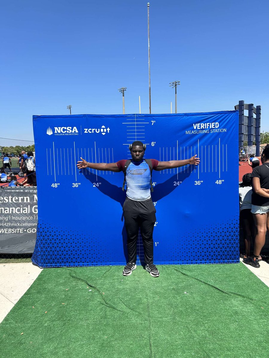 @Rivals Had a great time today at the rivals combine a Miami 🌴.Great experience competing against upper class man and other athletes that have the same dream as me. One in the books, only thing left is to ball out this spring🅰️@Astronaut_HS @AstronautFB #THESTANDARD🅰️ #THE🅰️