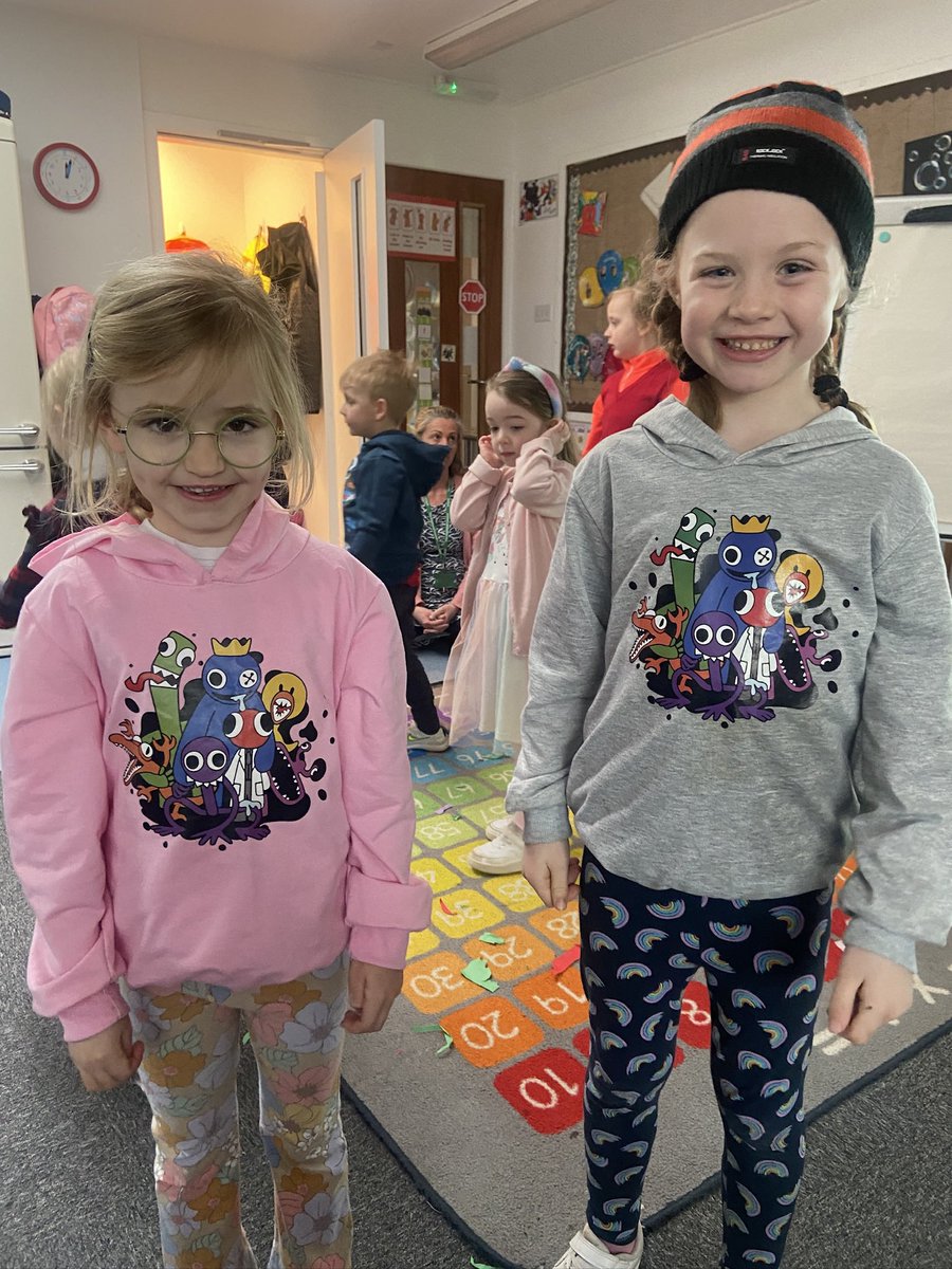 Twinses ❤️🧡💛💚💙💜