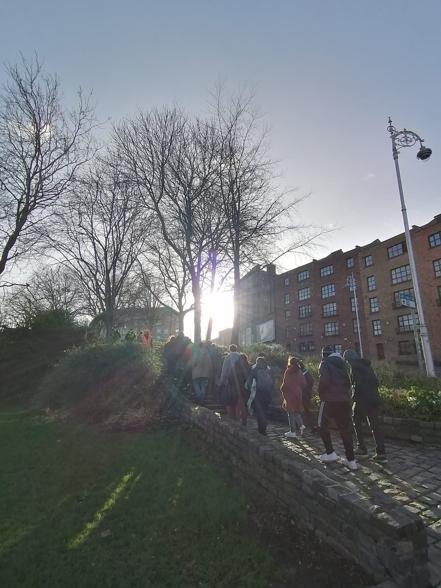 Brighter (and warmer 🤞) days are finally here!

Why not embrace the good weather and join us on a tour as we stretch our legs and soak up some sunshine!?

Book a tour with us today.
inourshoeswalkingtours.ie

#LoveD8 #InOurShoes #LoveTheLiberties #Community #SocialEnterprise