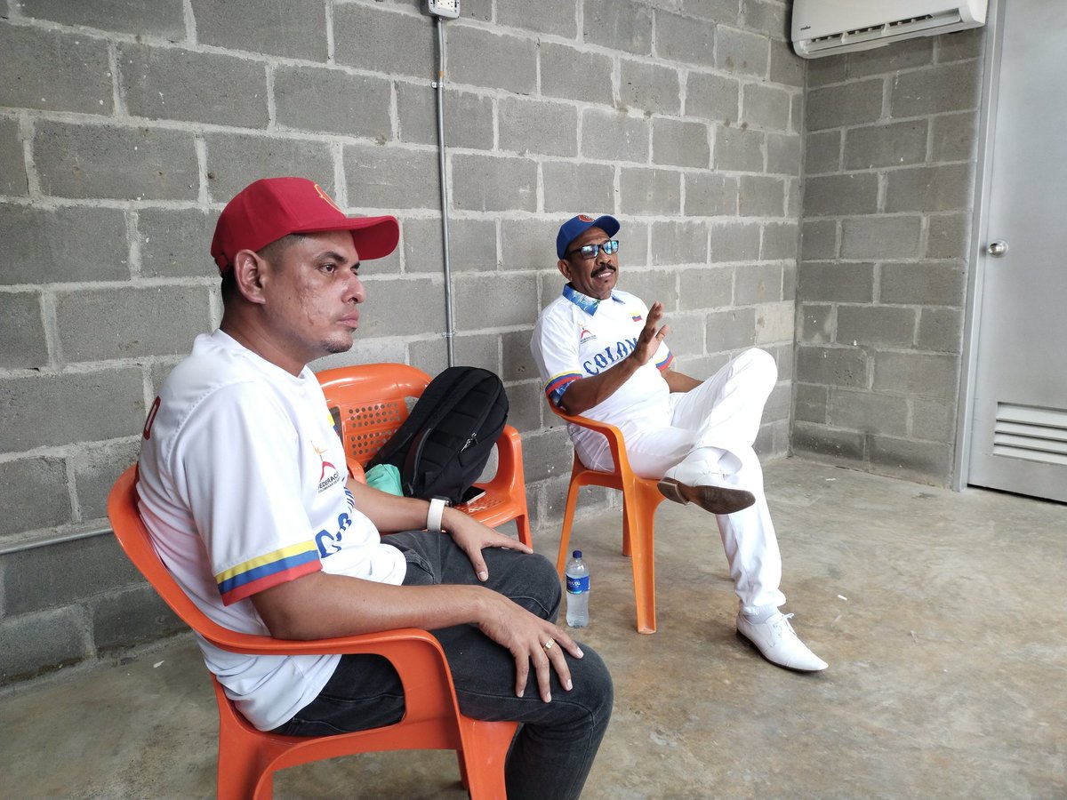 segundajugada_'s tweet photo. LIGA DE SOFTBOL DE CORDOBA Y ALCALDÍA DE SAN ANTERO ORGANIZARAN AGENDA COMUN

El alcalde Dennys Chica y el pdte de la liga @WALDYRIVAS  se reunieron con el objeto de establecer agenda conjunta en pro de la masificación del sóftbol en el municipio

@IndeportesCordo https://t.co/OCS3cUGJkW