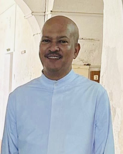 I'm thrilled to learn about the appointment of Rev. Fr. Simião Purificação Fernandes as the Auxiliary Bishop of the Archdiocese of #Goa and Daman by His Holiness Pope Francis @Pontifex. Congratulations! With divine grace, I have no doubt that his exemplary leadership and