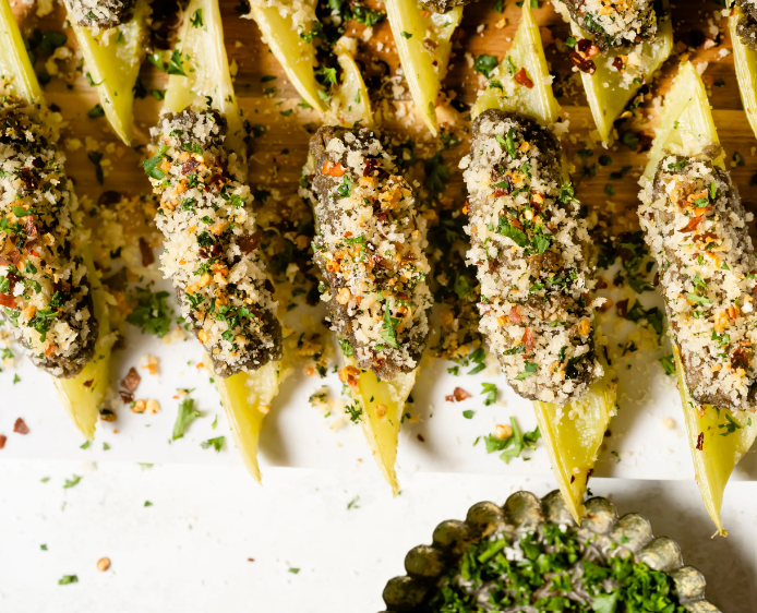 Ready to get *stuffed*?! 🤪 This savory Stuffed Celery Boat is a delicious appetizer for any crowd. bit.ly/4avh1JV