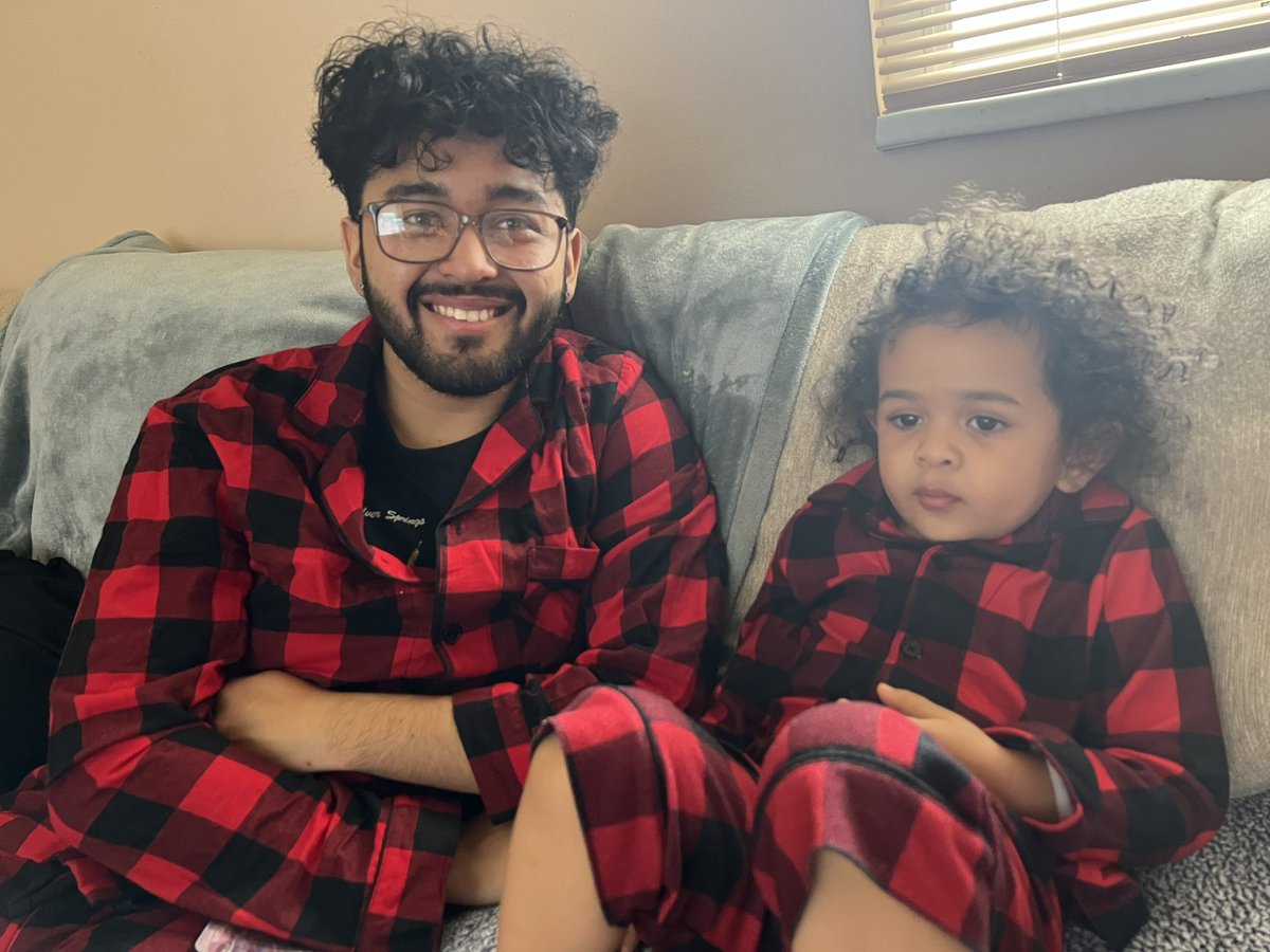 CCASH90's tweet image. My 🌍, the two most loving, caring , sweet people in my life. You two deserve it all and more momma loves you.