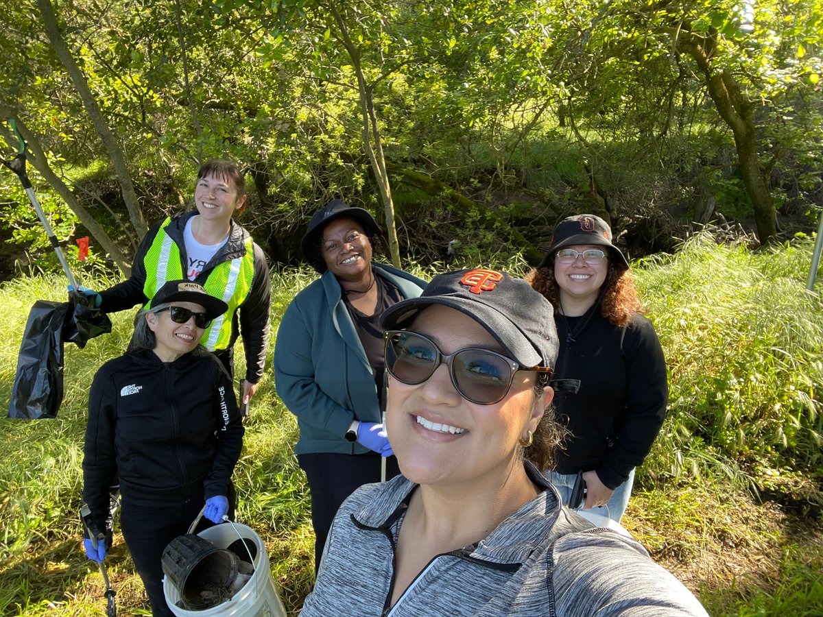 Thank you to everyone who joined City of Sacramento staff, River City Water Alliance, and Sacramento Horsemen's Association for our Earth Day clean-up and beautification event! Together, we are making a positive impact on our community and planet. #EarthDay