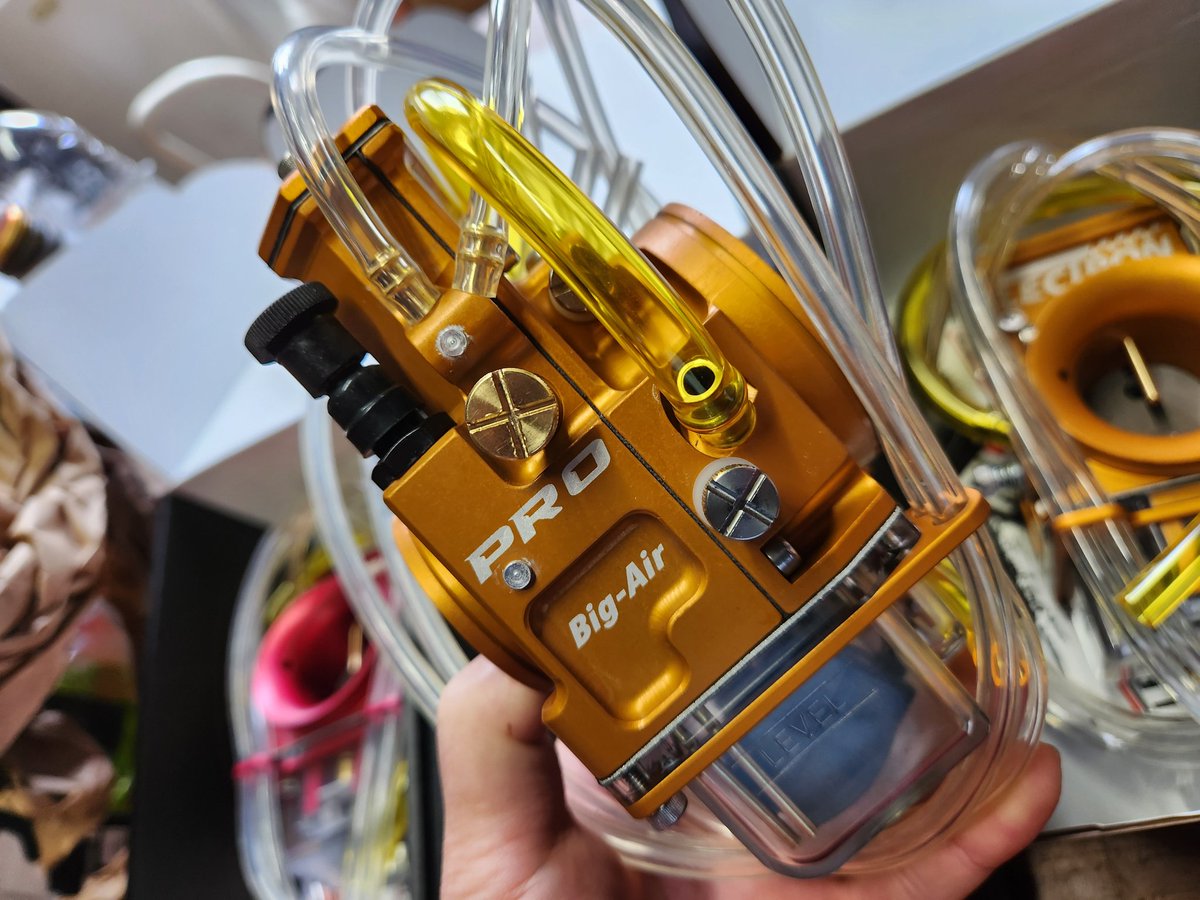 nagmotors's tweet image. レクトロン届きました～！かっこよすぎだー
#lectron
#キャブ