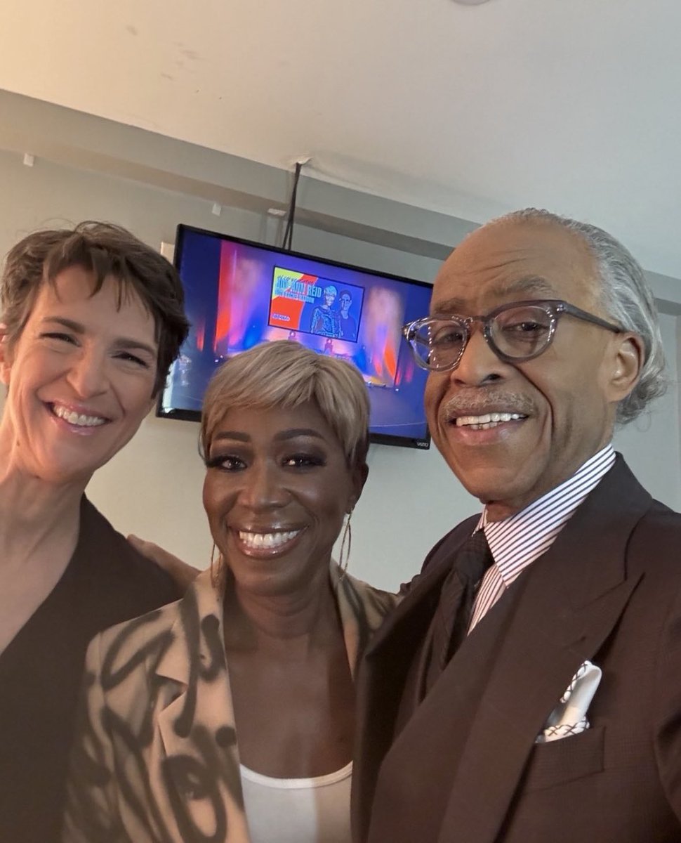 Backstage at the world famous Apollo Theater w/ my colleagues, @maddow and @JoyAnnReid. Joy’s book, Medgar and Myrlie is amazing.