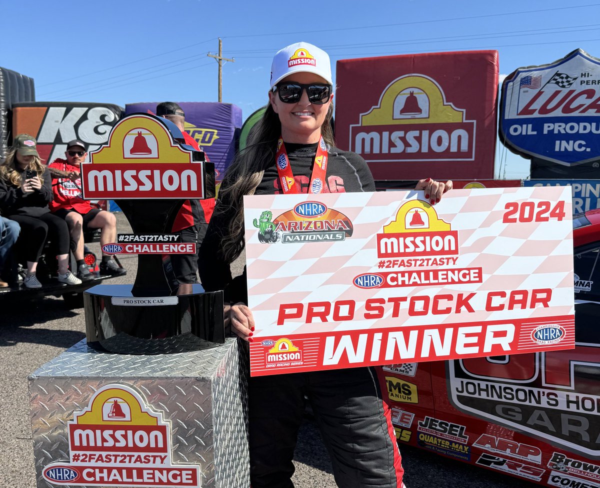 The #ArizonaNats Pro Stock @MissionFoodsUS #2Fast2Tasty Challenge win belongs to Erica Enders!