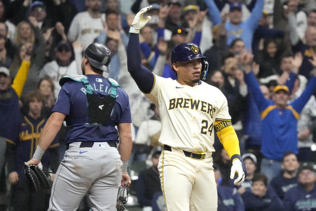 🚨New blog post🚨 Recapping Brewers-Mariners, where a walk off walk in the 9th inning gave the Brewers the win as they held off a Mariners rally strikeoutcentral.blogspot.com/2024/04/contre…