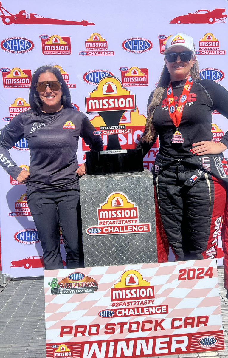 It’s back-2-back #ProStock @MissionFoodsUS #2fast2tasty @nhra challenge wins for Erica Enders! Now that is staying #FueledByMission! Congrats! #ArizonaNats