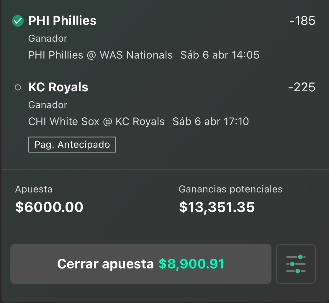 Phillies ⚾️✅

Si ganan los #Royals voy a regalarle $350 a alguien que de ❤️ y RT! 🎁💸💸💸
