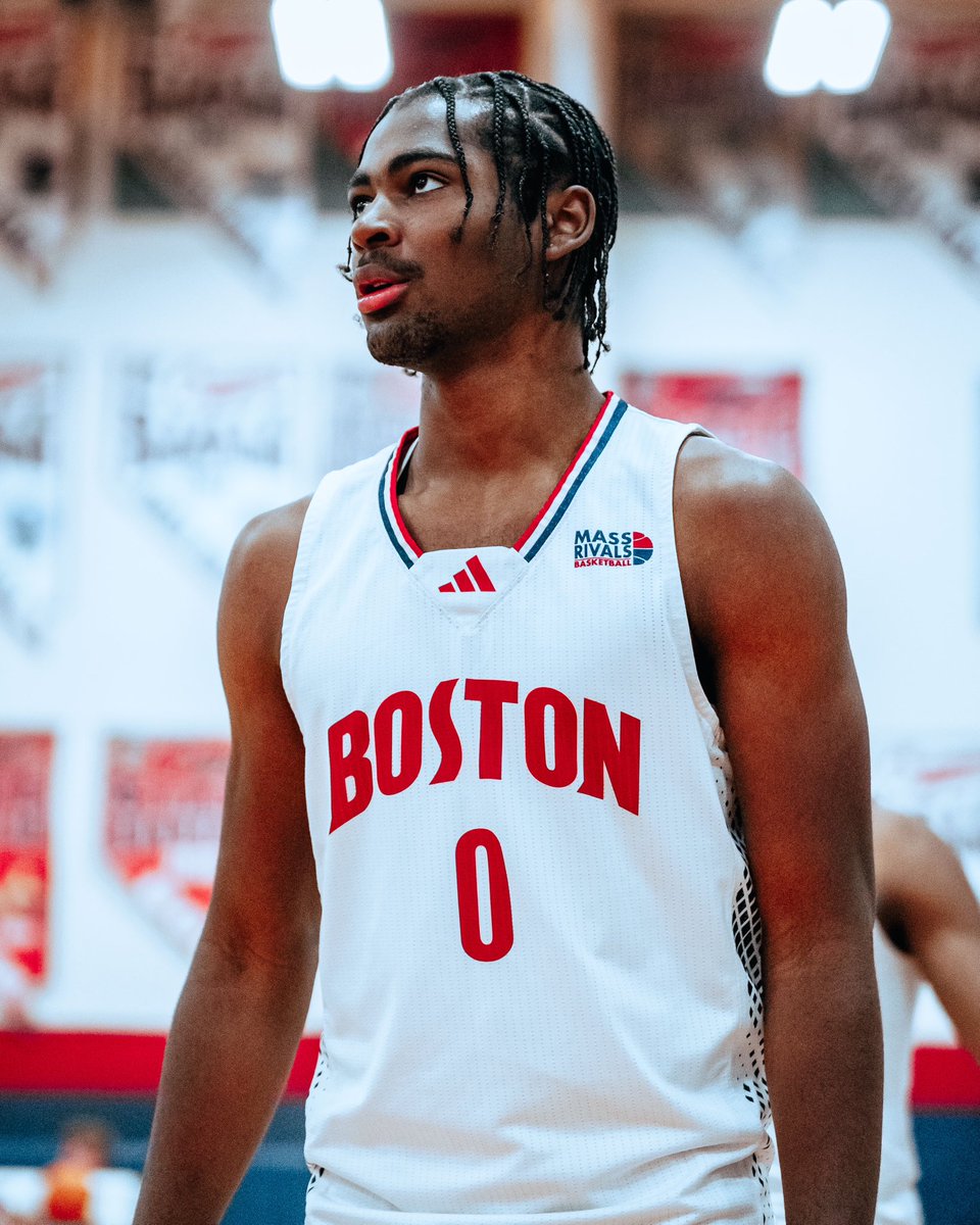 No better player in the gym on this Saturday than Brewster Academy wing Sebastian Wilkins. A dominant performance in our 2-0 afternoon.