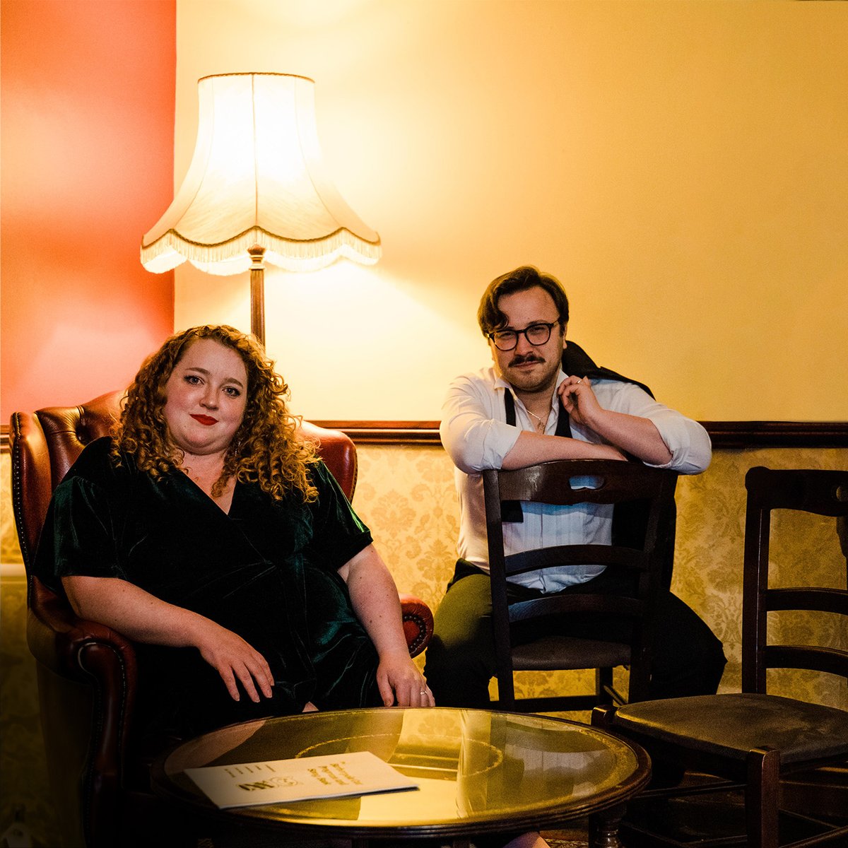Thanks to everyone who came to see Angeline Morrison tonight - what a lovely evening! Up next, it's <a href="/FinnCalvert/">Will Finn and Rosie Calvert</a>, who'll be joining us on Tuesday 9th April. Expect spellbinding harmonies, accompanied by piano, ukelele and even steel pans 🥁🎶

livetoyourlivingroom.com/events/will-fi…