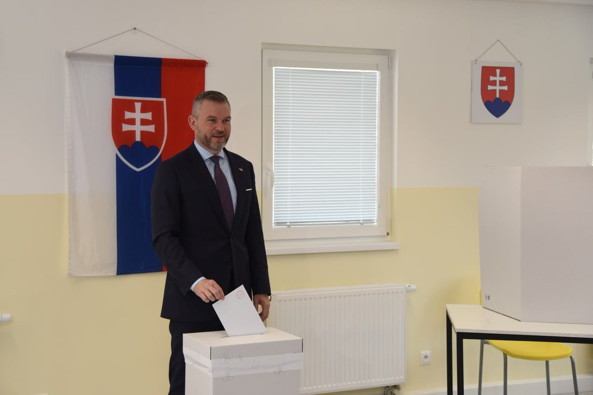 .
‼️❗️The pro-Russia head of the 🇸🇰 Slovak parliament, Peter Pellegrini, won the presidential election.