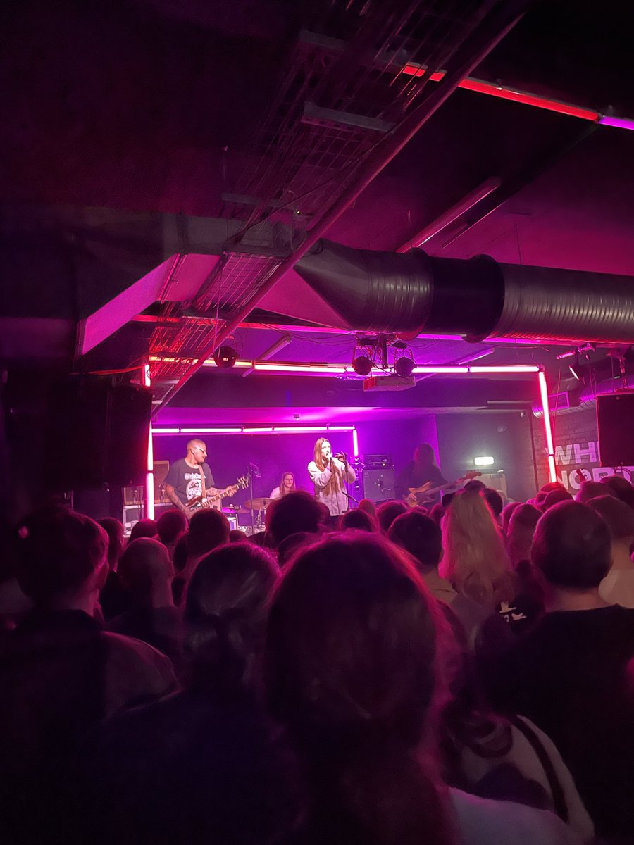 KieranC123's tweet photo. @drycleaningband Absolutely brilliant https://t.co/tRZQQSUFGx