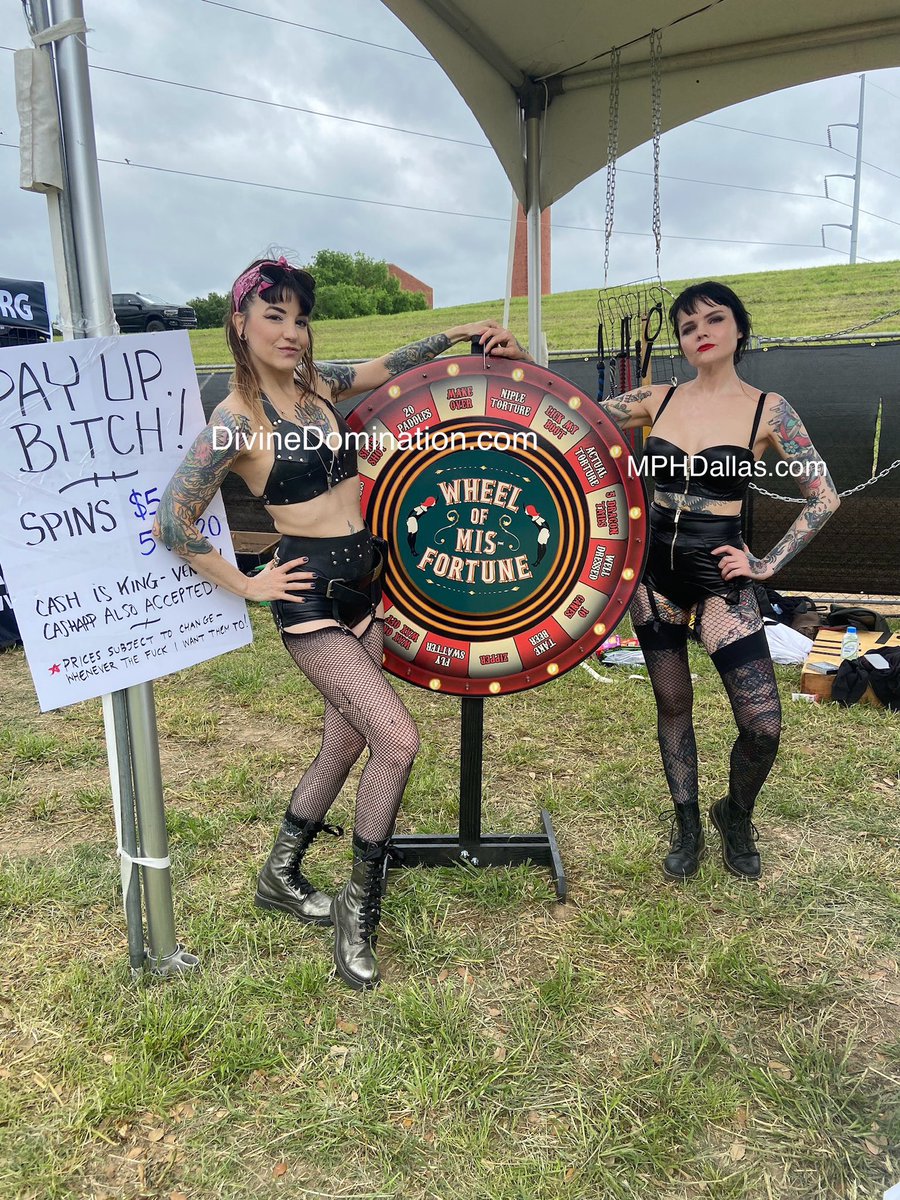 Having a grand ol’ time dishing out beatings at Punk in Drublic! Come find me at the Wheel of Misfortune in General Admission and go see @AthenaFatale in VIP for bondage massage!