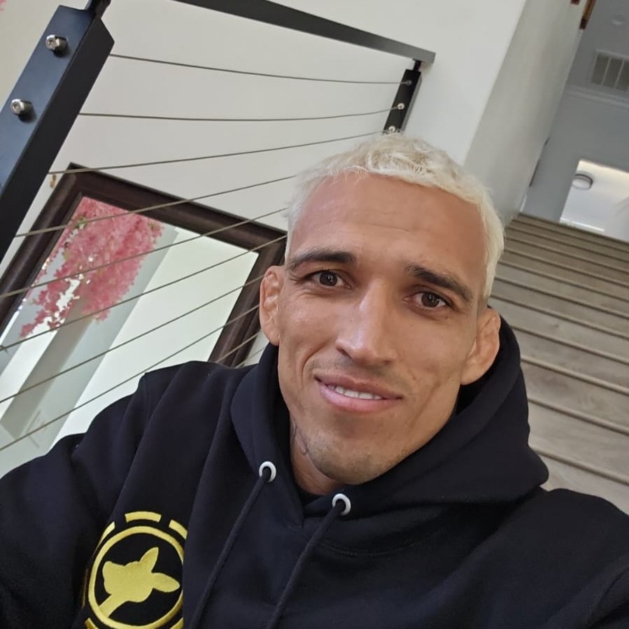 CharlesDoBronxs's tweet photo. West Diablo Drive 📍

#UFC https://t.co/26jOmC7xdS