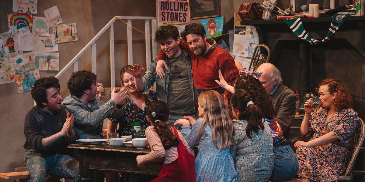 REVIEW – The Ferryman – love and hate: who will pay the price for freedom (@BardicTheatre at @LyricBelfast) alaninbelfast.blogspot.com/2024/04/the-fe…