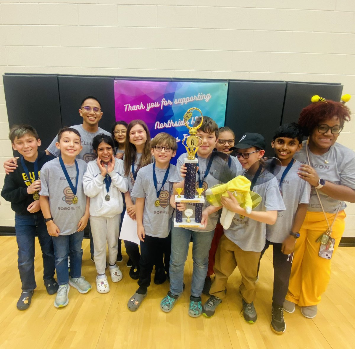 Congratulations @NISDEllison who earned the @NISD Grand Champions award at the Elementary Teams Robotics Championship today!! Those ROBObees 🐝 could not have been more excited!! 🎊🎊🎊 @NISDElemCI @NISDElemScience @WeGoPublic @bobbyblount22 @FIRSTinTexas