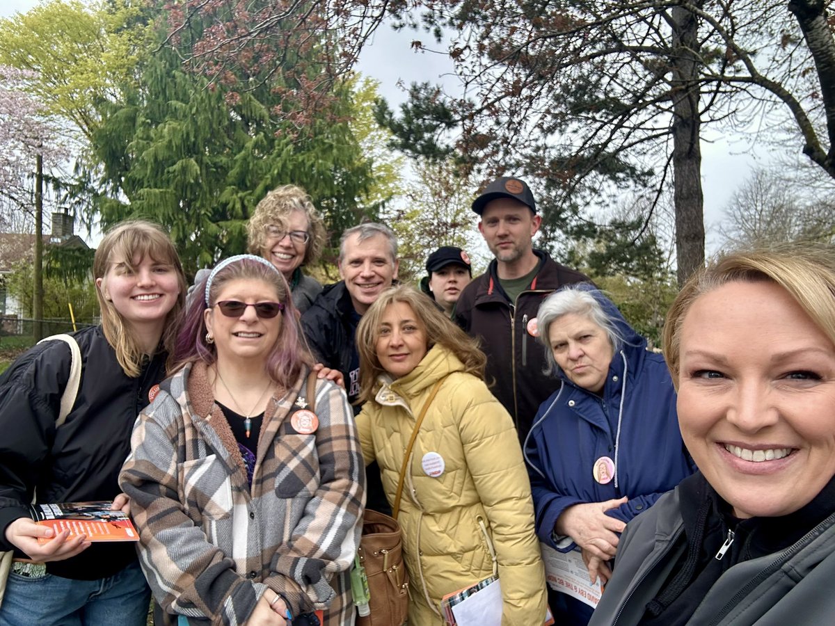 A little rain couldn’t dampen the spirits of #ChilliwackCultus @bcndp volunteers today as we hit the pavement and knocked on doors to hear what’s on your mind! It was a great time connecting with folks in Sardis. Thanks for all the support- looking forward to next time 🧡🍊