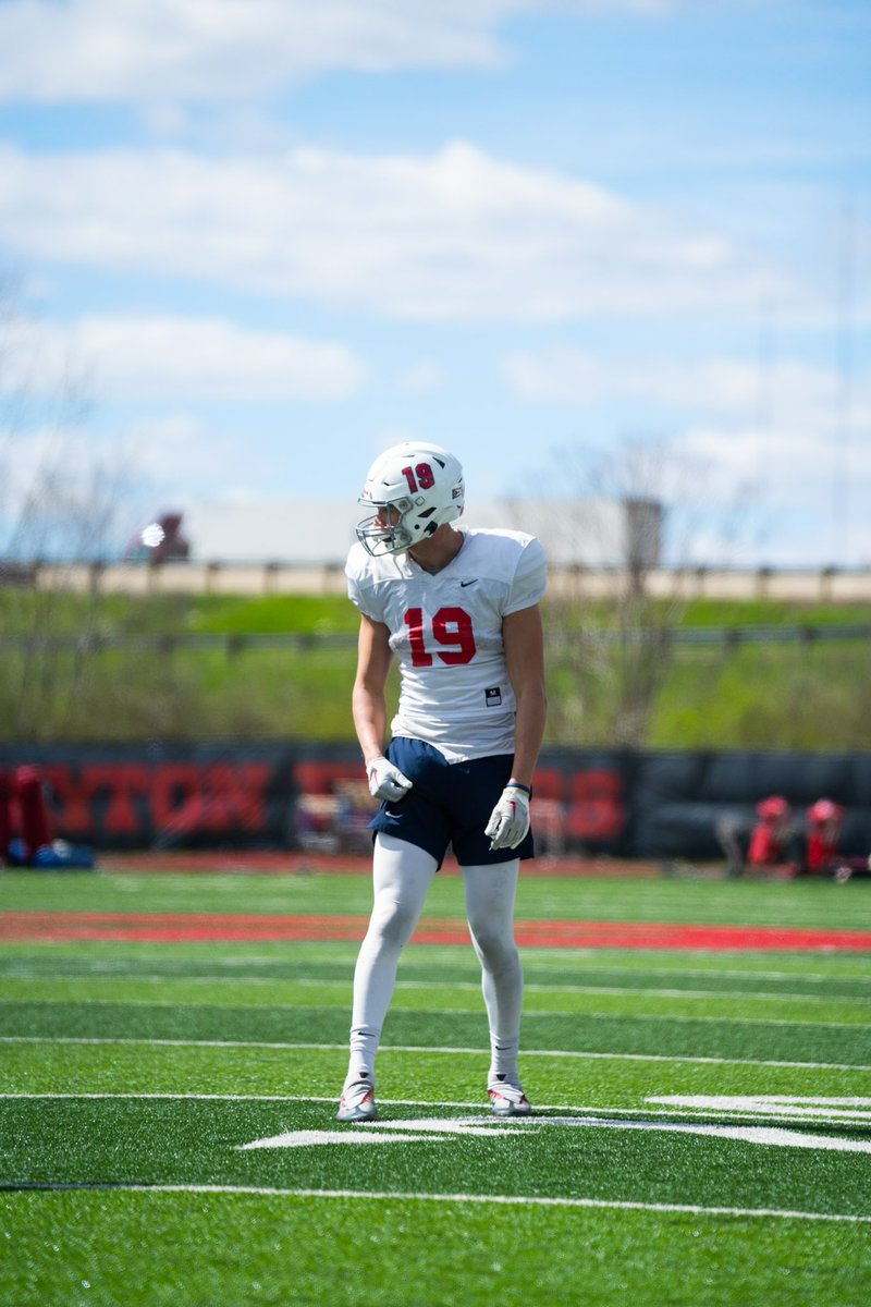 DaytonFootball's tweet image. Beautiful day for a great practice

#GoFlyers | #RespectThePast