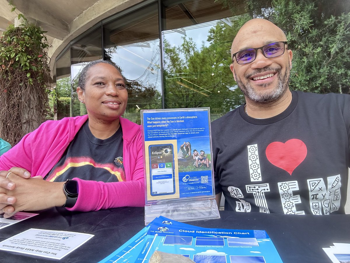 DocSTEM's tweet image. Educating the public about the Solar Eclipse with @nasagoaddard @NASAHEAT and #globeobserver @nasago @globisens #STEM4Life @dallasarboretum #Eclipse2024
