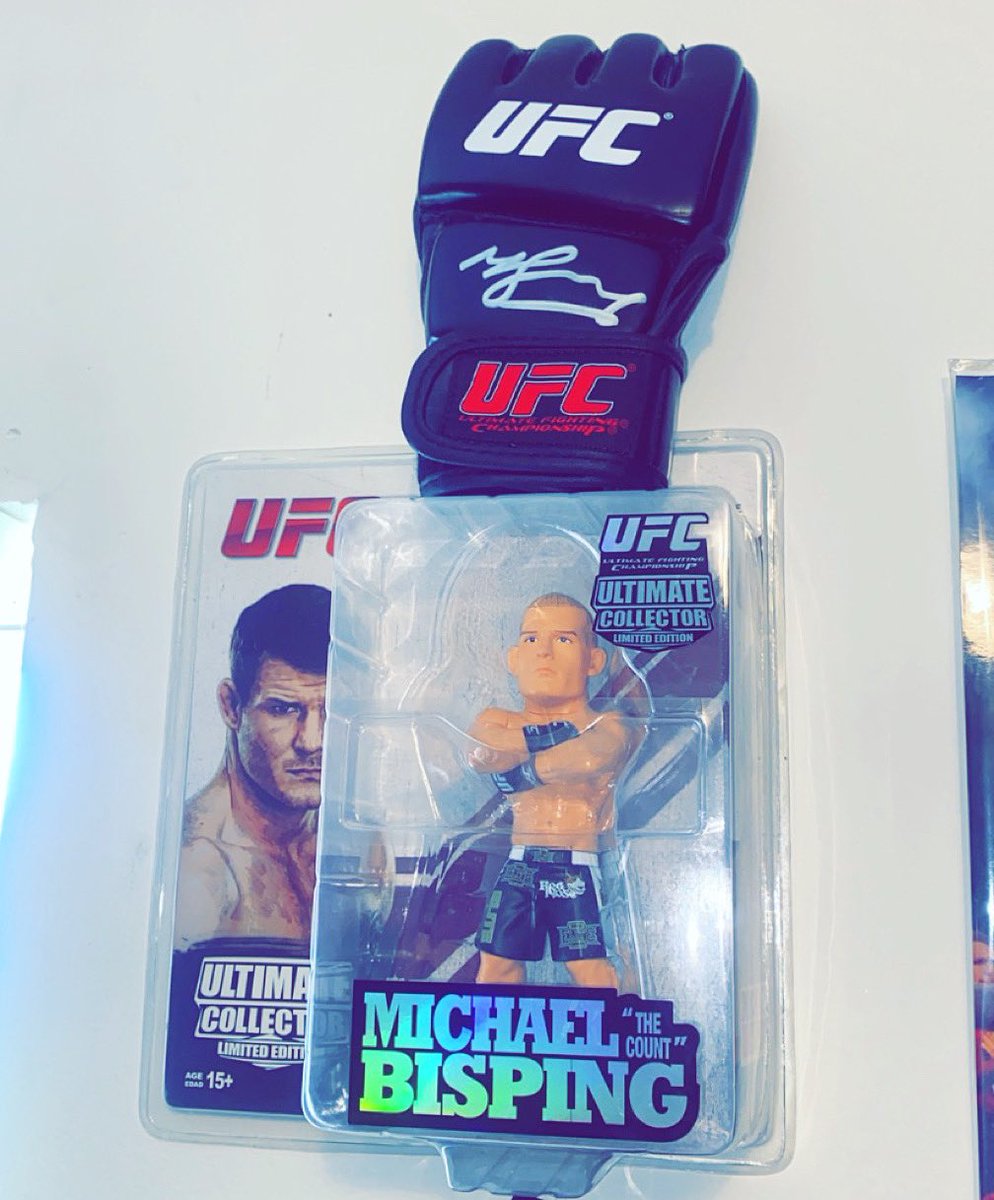 WillyVeee's tweet photo. @ufc glad y’all keep my boy around 🗣🎙 #UFCVegas90 https://t.co/O1Tg6Uud8h