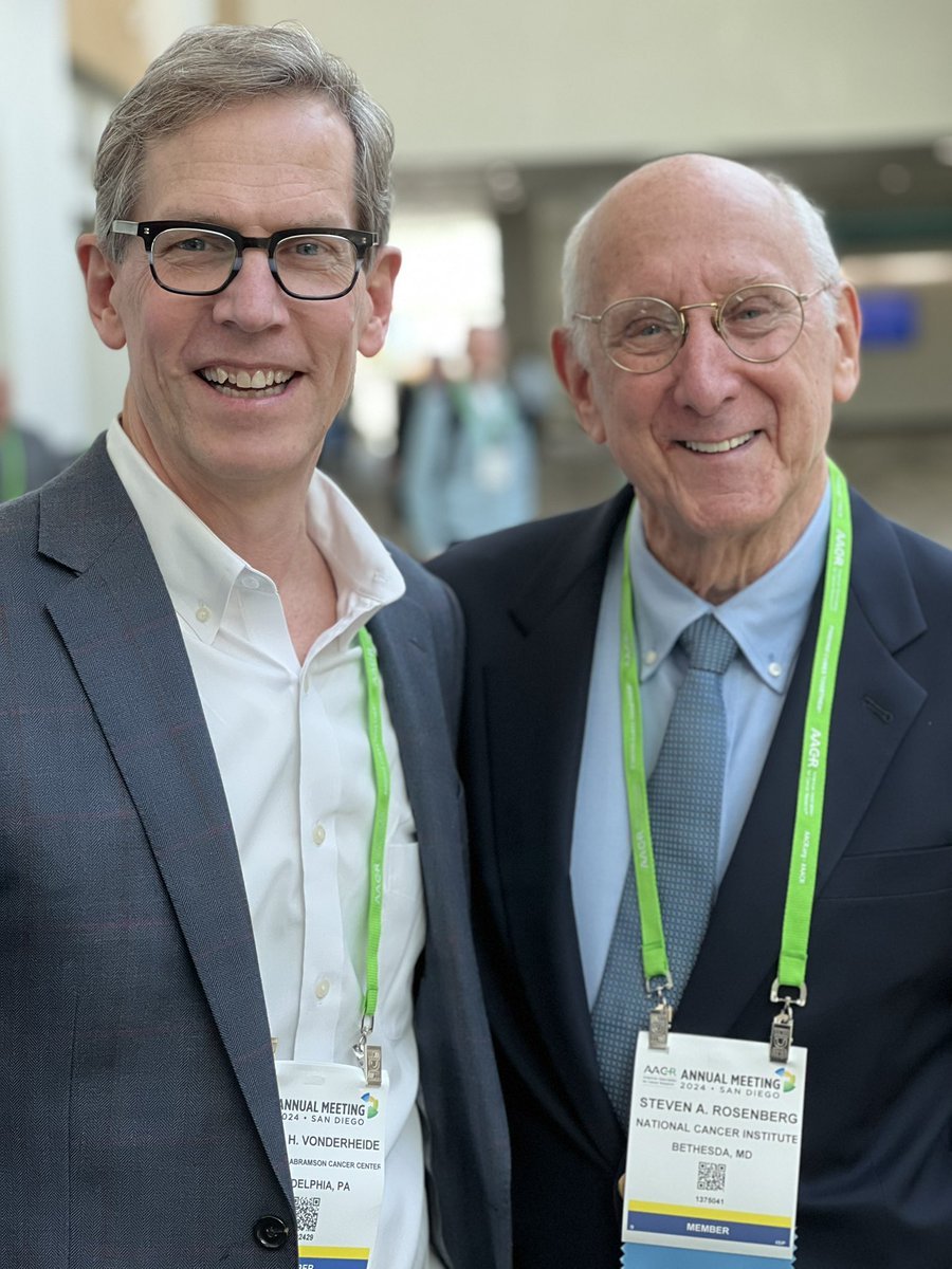 Congrats to Dr. Steve Rosenberg who was awarded #AACR24 Lifetime Achievement Award (intro by Dr. Vonderheide). SO after his lecture. Decades of inquiry to harness the power of T cells to improve the lives patients with melanoma + other cancers @PennMedicine @PennCancer #melanoma