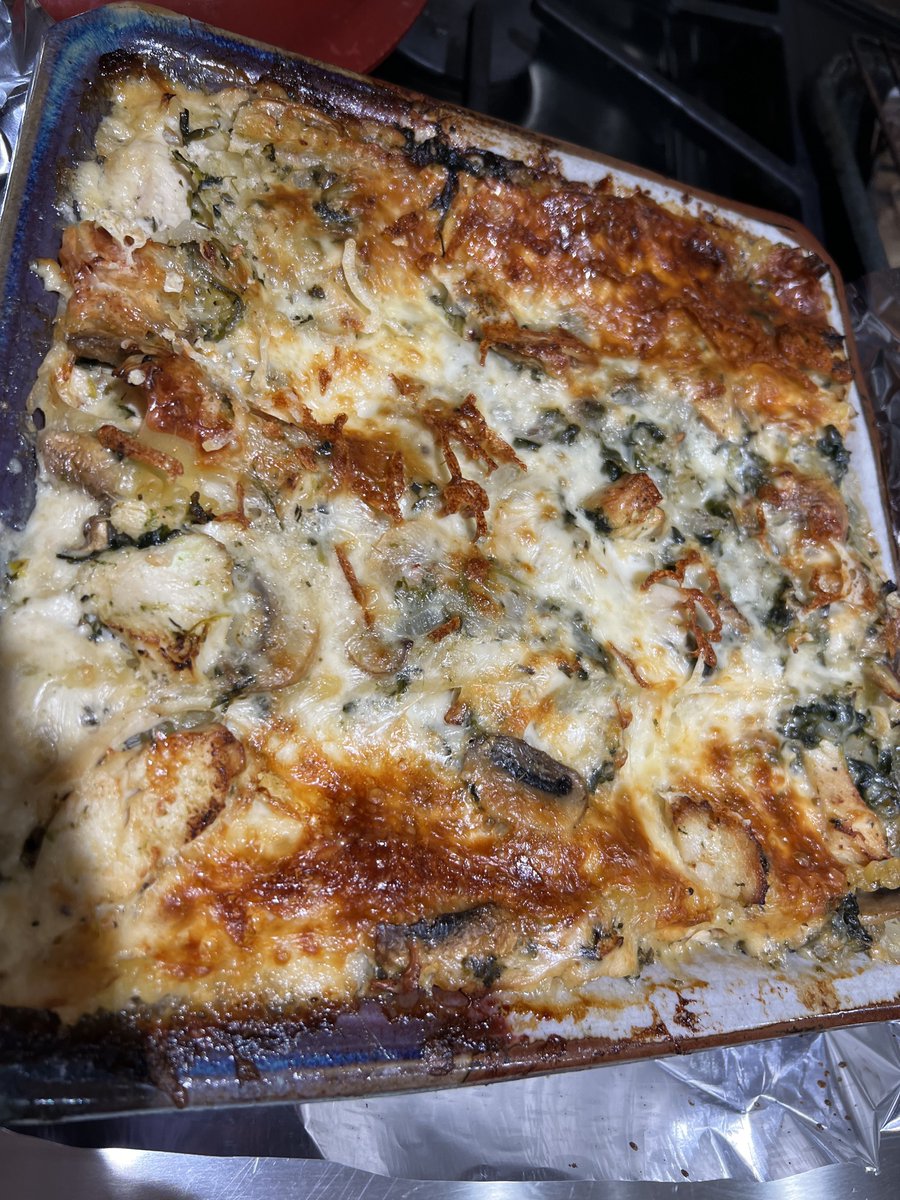 Chicken spinach lasagna That’s what’s for dinner 🤤