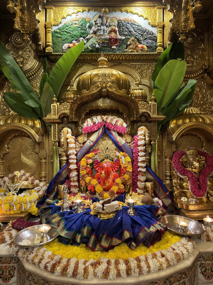 🙏 गणपती  बाप्पा मोरया 🌺मंगलमूर्ती मोरया 🙏०७/०४/२०२४
🙏Ganapati Bappa Moraya 🌺 Mangalmurti Moraya  🙏07/04/2024