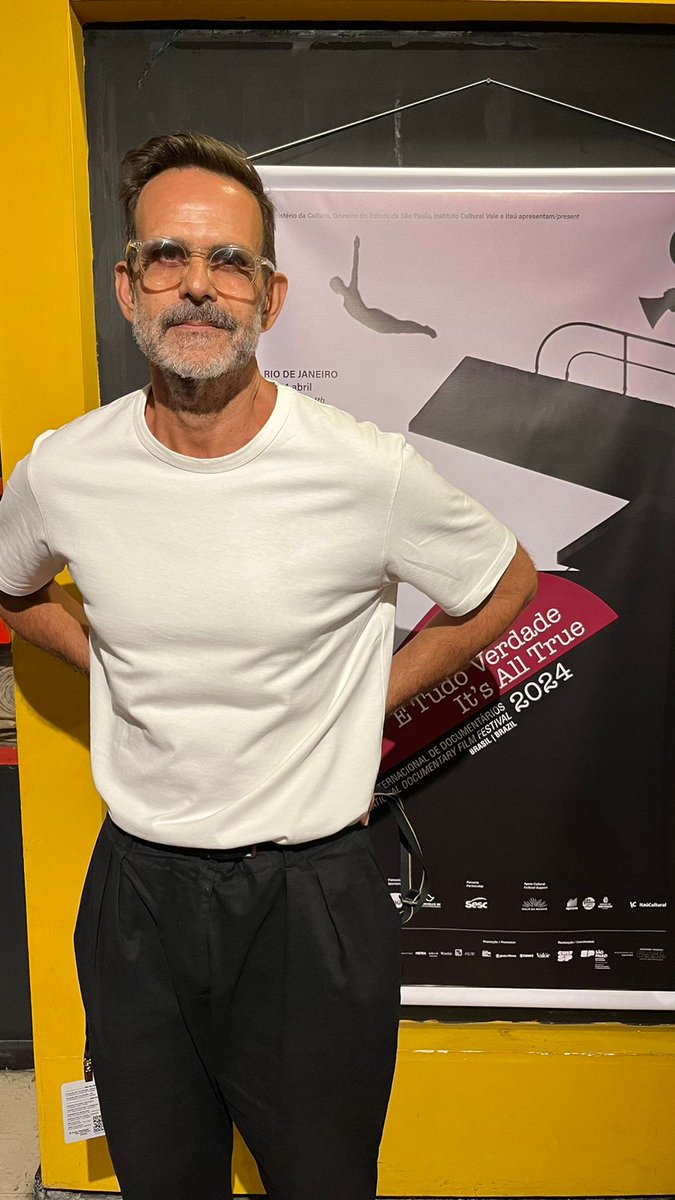 etudoverdade's tweet photo. Alberto Renault, diretor de Anna Mariani - Anotações Fotográficas no Rio de Janeiro.

Confira a programação do É Tudo Verdade - Festival Internacional de Documentários no nosso site: https://t.co/gjvAXz1BbS
#etudoverdade2024 #etudoverdade #cinemadocumental #cinema #documentarios https://t.co/ArQZXZZW8u