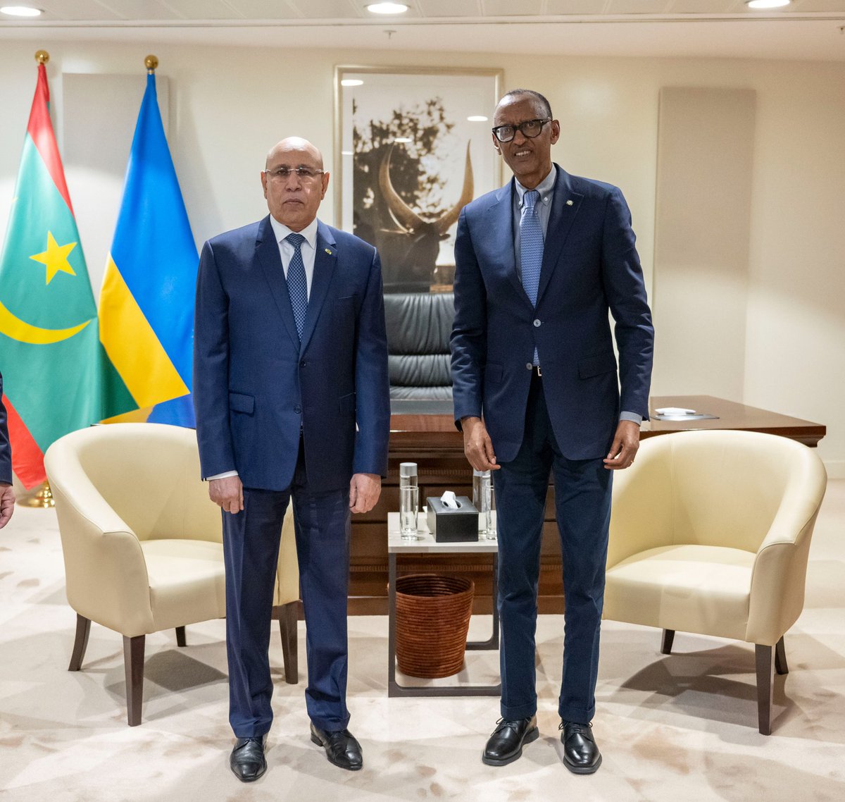President Kagame met with H.E. Mohamed Ould Ghazouani, President of Mauritania who is in Rwanda for the 30th Commemoration of the 1994 Genocide Against the Tutsi. President Kagame congratulated President Ghazouani on his role as AU Chairperson and committed his support towards