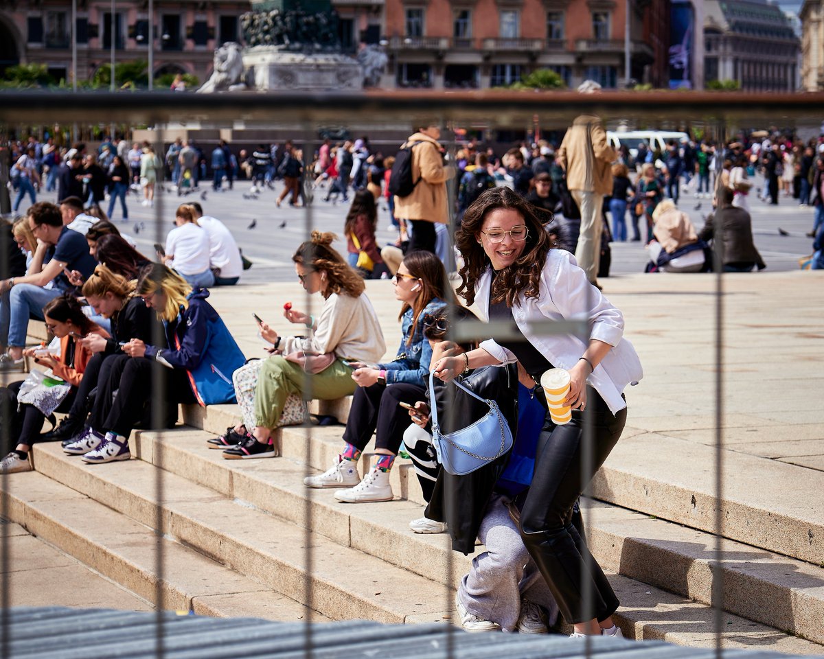 Finding Joy Amidst the Crowd - [Milanese Streets] #flickr flic.kr/p/2pHFBRG 

#ItalyTravel #ItalianVacation #CityBreak #PeopleMilan #TravelMilan #CityVibes #StreetPhotography #PeopleWatching #UrbanLife #CoffeeBreak #CitySteps #TravelGram #InstaTravel #TravelPhotography