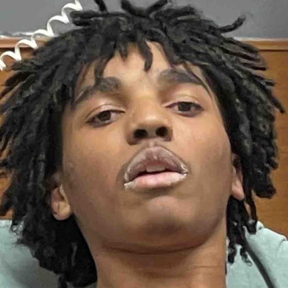 BaltCoPolice's tweet image. #BCoPD needs your help identifying the individual pictured below. He was located in the White Marsh area. Anyone with information is asked to call 410-887-5000 or 410-307-2020. #HelpIdentify