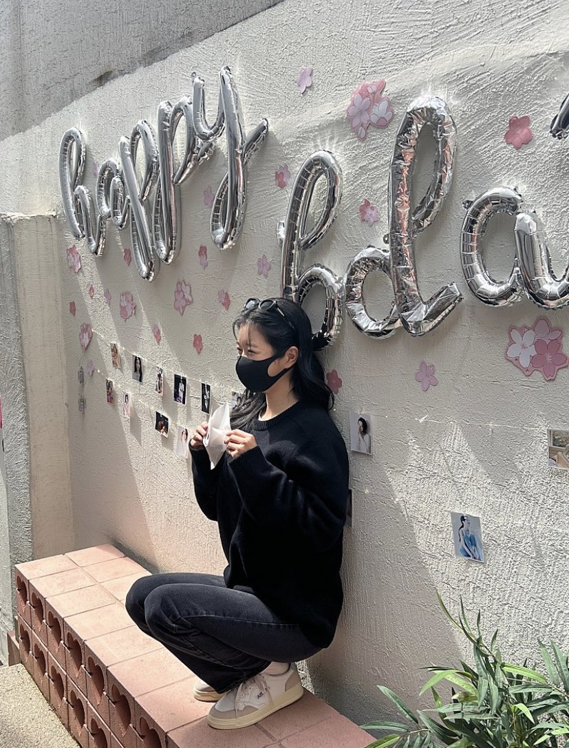 thejunghaein's tweet image. this woman has been wronged so much that she had to step away despite being proven innocent and a victim, too. it totally scarred her career and i will never find peace with that. im too soft for yeaji because amidst everything she remained strong and positive. I love her so much