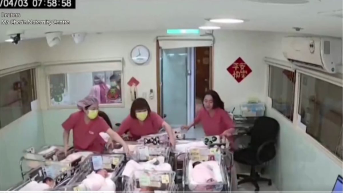 These Taiwanese nurses shielded the babies with their body during the massive 7.4 earthquake. They are the unsung heroes in all this. 台灣人的心真好! 看到這些婦產科 護士 在7.4級的大地震時保護這些嬰兒真的感到很感謝!🙏 #無名英雄 #heroes