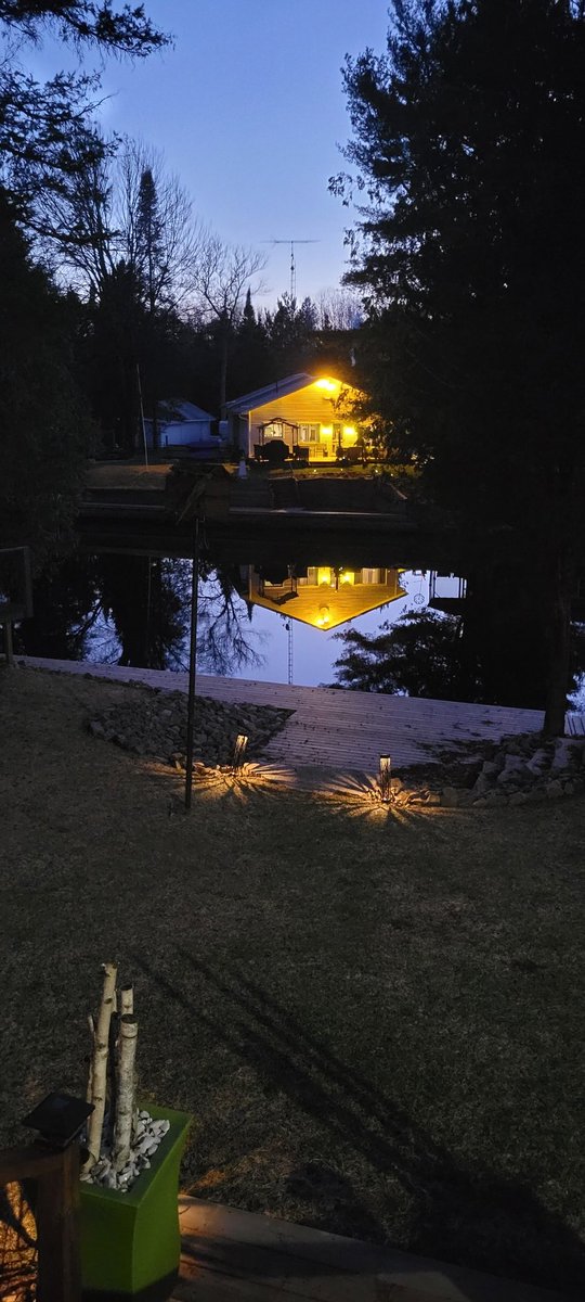 Bwprincess72's tweet photo. The way the cottage across the river reflects in the water is stunning #burntriver https://t.co/krw4jAyDDl